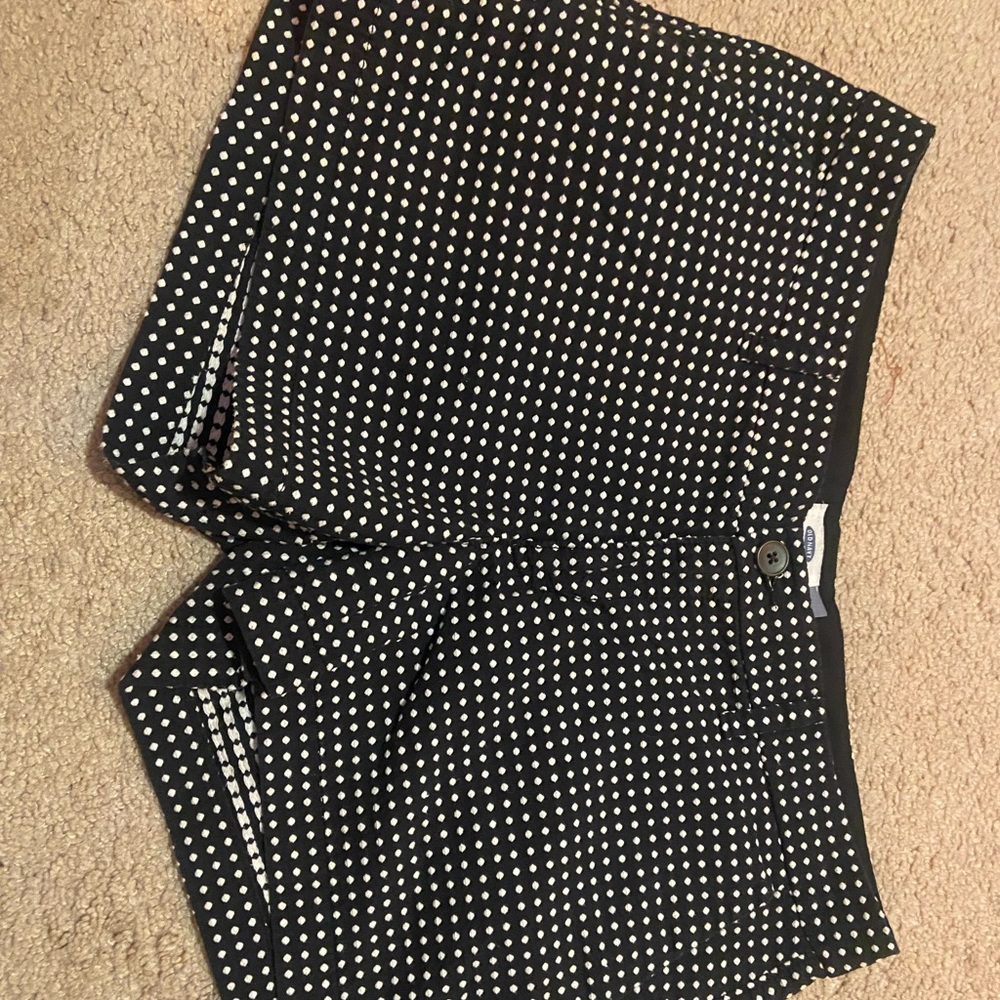 Oldnavy shorts, never worn black with white circle stitches